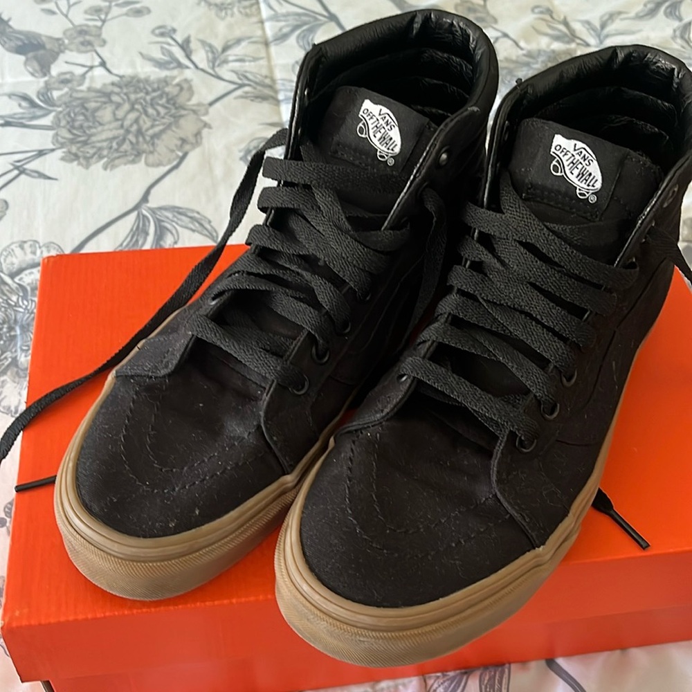 VANS SK8-Hi / CANVAS GUM BLACK/LGHTGM / MEN’s 7.5 size